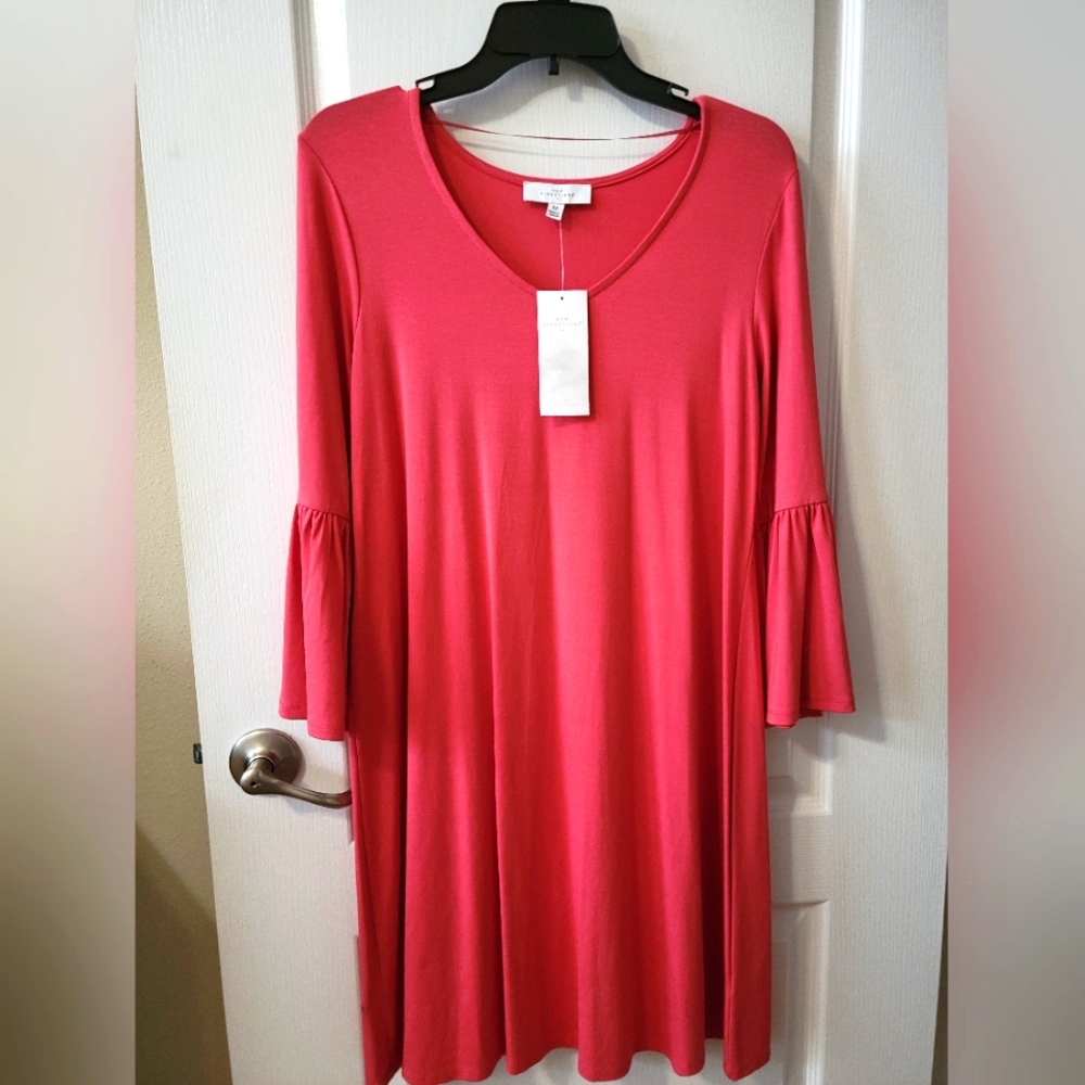 Womans 3/4 sleeve dress.  NWT